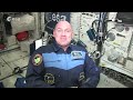 André Kuipers shows that foams are affected by gravity