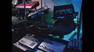 caknobs] RhythmProducer FR-15's instructions (with CMU-810