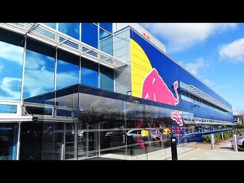 Видео: Как готовились к сезону в Red Bull