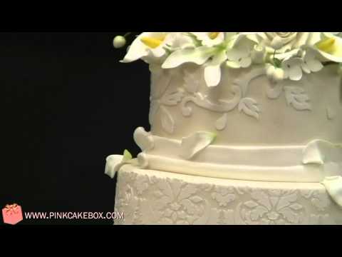 Floral Damask Wedding Cake pinkcakebox 356 views This week we worked 