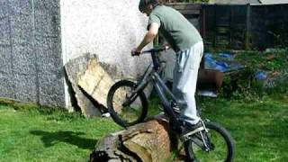 monty push bike