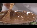 Melting chocolate: How to melt and temper chocolate
