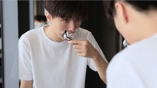 【TFBOYS 王俊凱】天阿‼ 王俊凱刮鬍子也太帥了吧! 從開車 打領帶 到刮鬍子 小凱從少年一步一步變成一個成熟性感的男人了😍😍【Karry Wang Junkai】