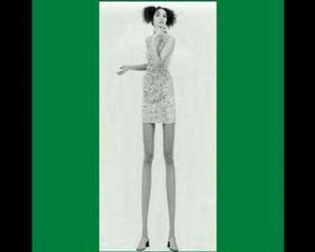 tallest woman in world. Tallest women with Long Legs