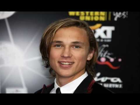 william moseley narnia. Narnia William Moseley at Music Awards and Website Preview. READ! BEN BARNES INTERVIEW IN HERE! ABOUT LATEST MOVIE! William has been casted in Great