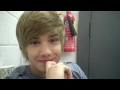 Liam Payne asked a girl out by singing to her!