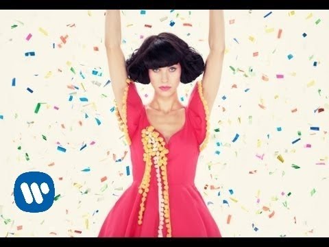 Kimbra - "Cameo Lover" [Official Music Video]