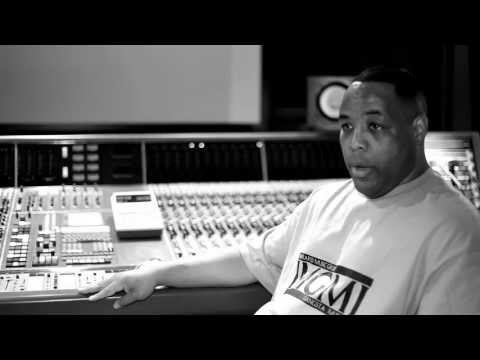 E-A-SKI talks about Analog Tape (Video)