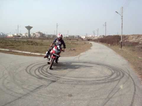 Stunts On Pulsar