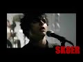 GREEN DAY - WAKE ME UP WHEN SEPTEMBER ENDS OFFICIAL MUSIC VIDEO