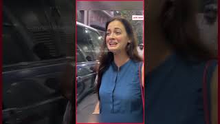 Natural look में बेहद खूबसूरत लगीं Dia Mirza