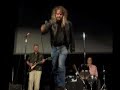 David Chalmers Sings