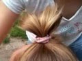 Как сделать бантик из волос причёски каскад!