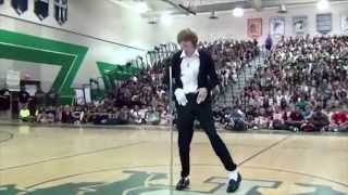 Kid Wins Talent Show Dancing to Michael Jackson&#39;s Billie Jean