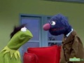 Classic Sesame Street - Grover Gives Kermit a Hair Piece