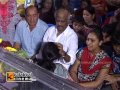 Rajinikanth Paying Homage To Manjula Vijayakumar