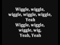 LMFAO - Sexy and I know it ( Lyrics )