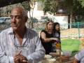 בצלאל דהן במפגש עם דיירי בית הקשיק במעלות .