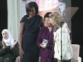 Clinton: US to Push for Women's Rights in New Mideast Democracies