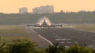 Barack Obama in Berlin - Die Air Force One schwebt über TXL ein (HD)