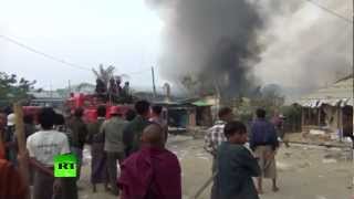В Мьянме жгут мечети и убивают мусульман