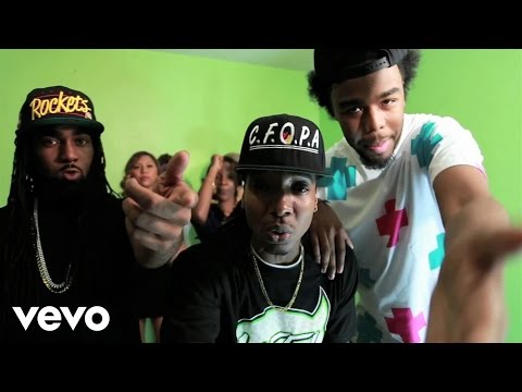 ST Spittin ft. D-Lo & iamsu! - Hoes Into Housewives (Music Video)