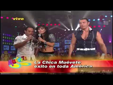 chica muevete portrait