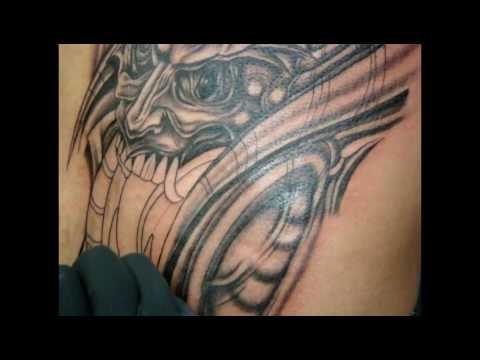 Alex Alien tattooing at Aztec Roots Tattoos Bio-demon part 2 4:02