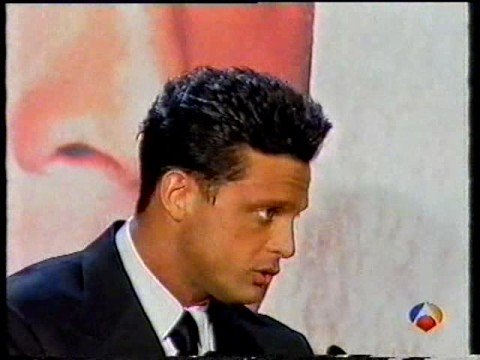 VIDEO CONFERENCIA DE PRENSA LUIS MIGUEL video conferencia de prensa luis miguel: