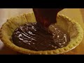 How to Make Chocolate Cream Pie - Chocolate Cream Pie Recipe