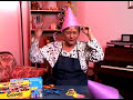 How to Make Party Hats : How to Make a Birthday Hat With Construction Paper