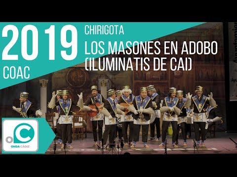 Sesión de Preliminares, la agrupación Los masones en adobo (Iluminatis de Cai) actúa hoy en la modalidad de Chirigotas.