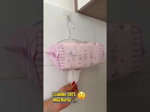 Así de fácil puedes poner en la pared el dispensador de toallitas #hack #lifehacks #home #ideas