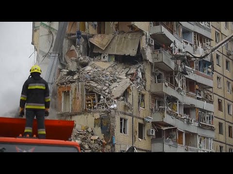 Sobe para 40 número de mortes por ataque russo a prédio residencial em Dnipro