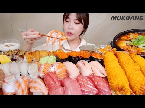 SUB) 뱃살가득 모듬초밥 블랙타이거새우 튀김 얼큰한 유부주머니탕 먹방 Salmon Tuna Sushi Blacktiger Shrimp REAL SOUND ASMR MUKBANG