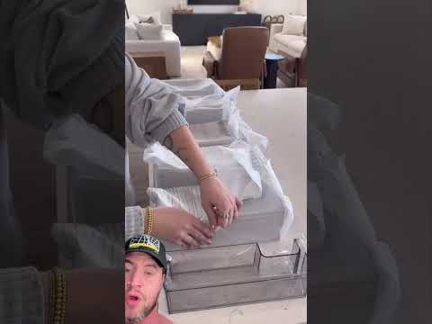 THIS FRIDGE IS ABSOLUTELY AMAZING @CarissaCleansItAll #shorts