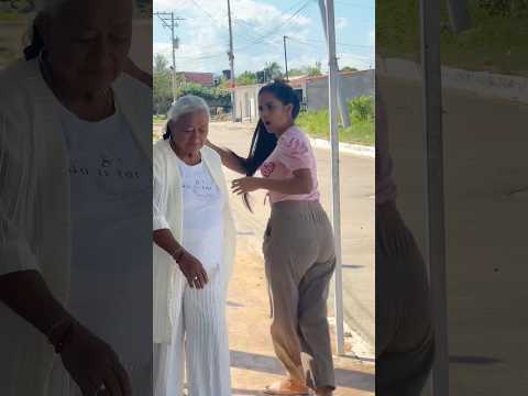 La abuelita se convirtió en el ángel del barrio 🙏🏼😱#shortvideo #reflexiones  #doonakdrama