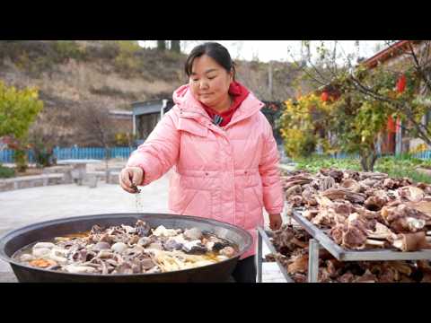 【陕北霞姐】香晕了！霞姐羊杂汤出双倍快乐了！香辣+原味，冬天就得这么炫一碗！