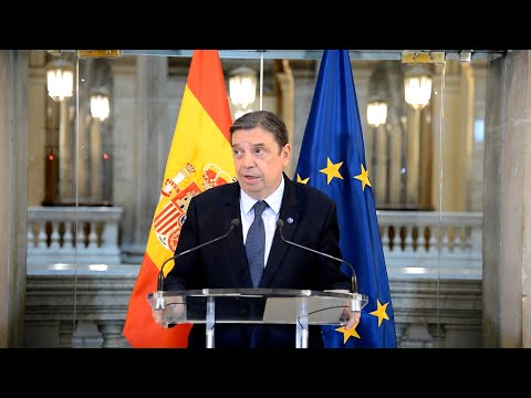 Planas asegura que se defienden los intereses de España en el acuerdo sobre TAC y cuotas
