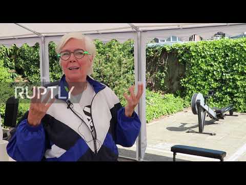 Netherlands: Gym goers pump iron in the fresh air as fitness studio moves operations outdoors