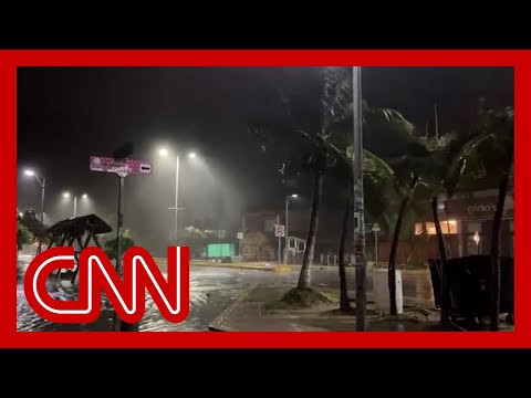 Hurricane Beryl makes landfall near popular tourist area