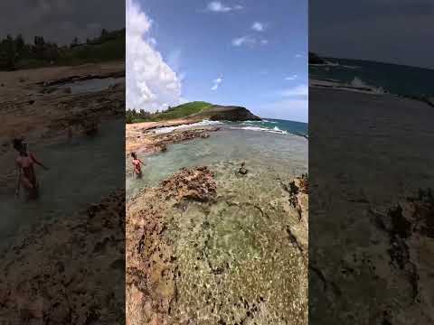 Piscina natural en Arecibo, Puerto Rico.
