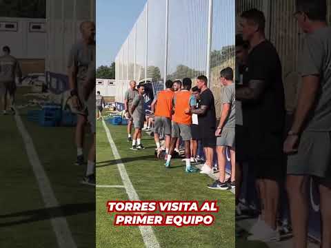 El ABRAZO entre FERNANDO TORRES y SIMEONE que ENAMORA al menos ATLÉTICO