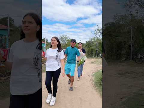 Los vendedores🤣🤣