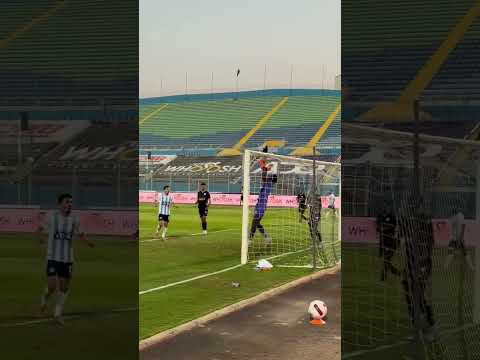 CABEÇADA é pro CHÃO ☠️ #futebol #viral #gol #futebolarte #ecosdaarquibancada #shortsfutebol