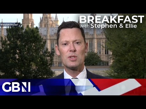 Immigration lawyer CRACKDOWN: Lord Chancellor says crooked professionals have 'no prison immunity'