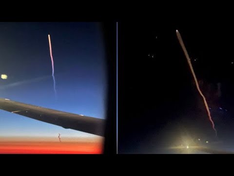 Captan lanzamiento de supercohete de SpaceX desde vuelo que salió de Puerto Rico