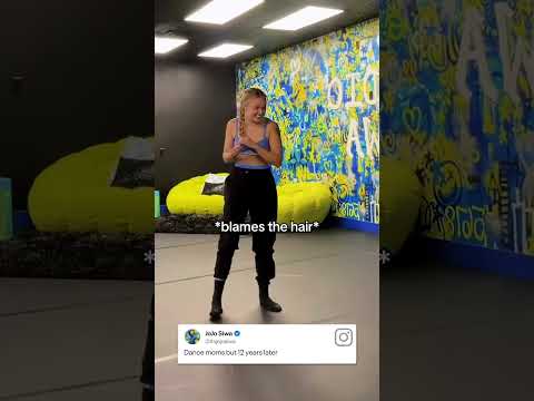 JoJo Siwa recreates one of her iconic "Dance Moms" turns. (🎥: Instagram/itsjojosiwa)