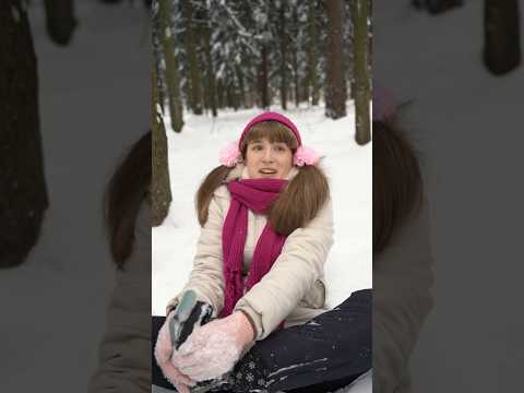 Ты катаешь на лыжах коротышках в детстве