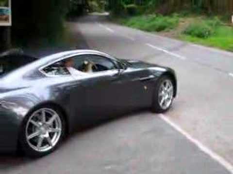 Aston Martin V8 Vantage